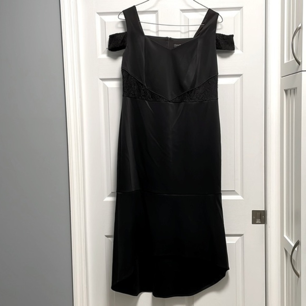 Alexa B Nites Black Hi Lo Dress Sleeveless Off Shoulder Lace Accents‎ NWT - 18W